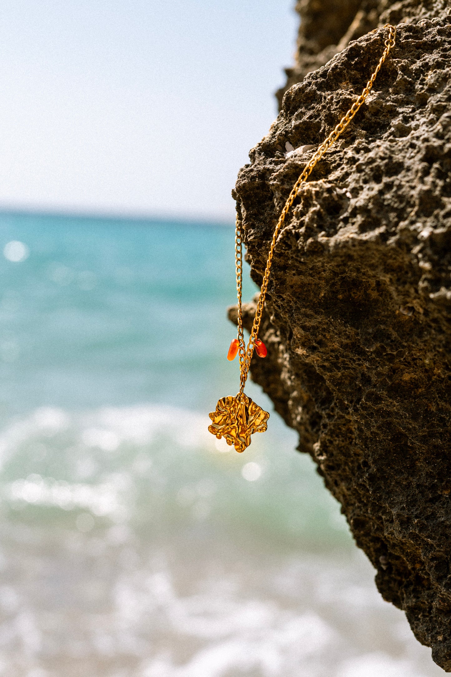 Elevate orange necklace
