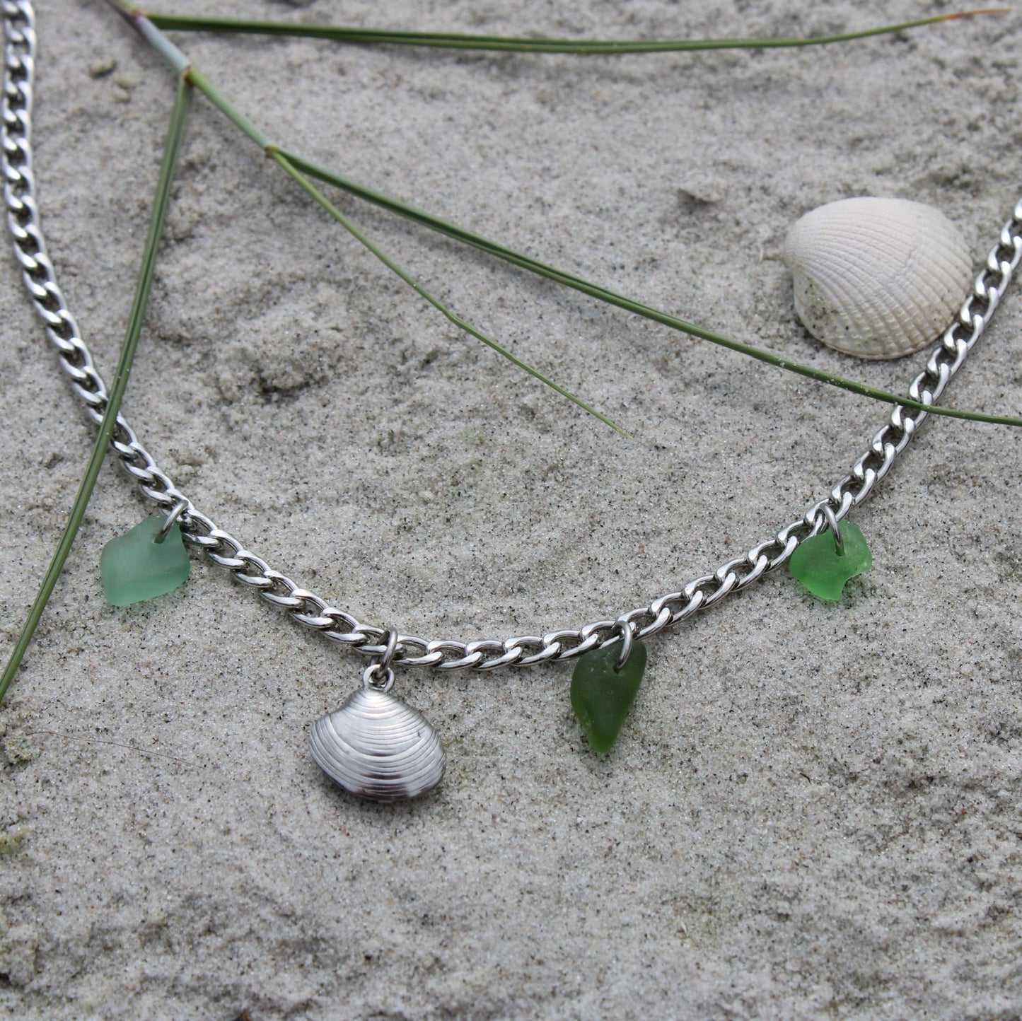 Shell necklace