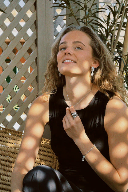 Sea urchin øreringe white