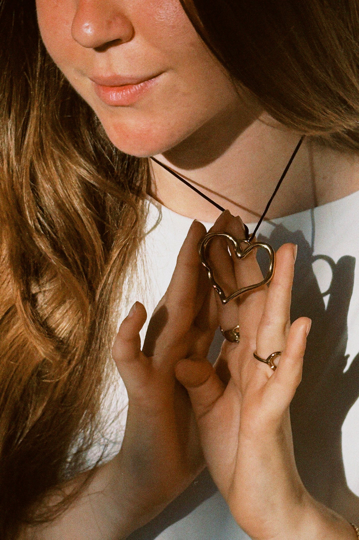 Valentina Wavy Heart choker