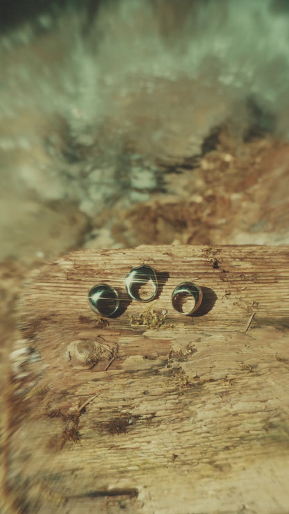 Rocky ring